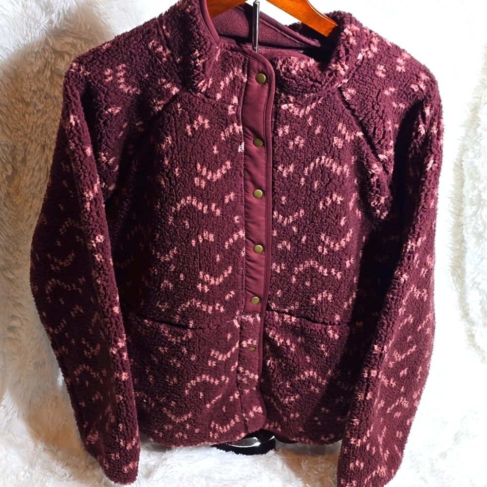 Sonoma Burgundy Women’s XL Fleece Cozy Jacket